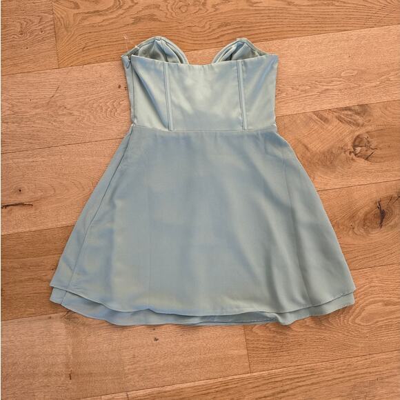 Oh Polly - Strapless Plunge Neck Corset Mini Dress in Sage Green - Picture 3 of 4